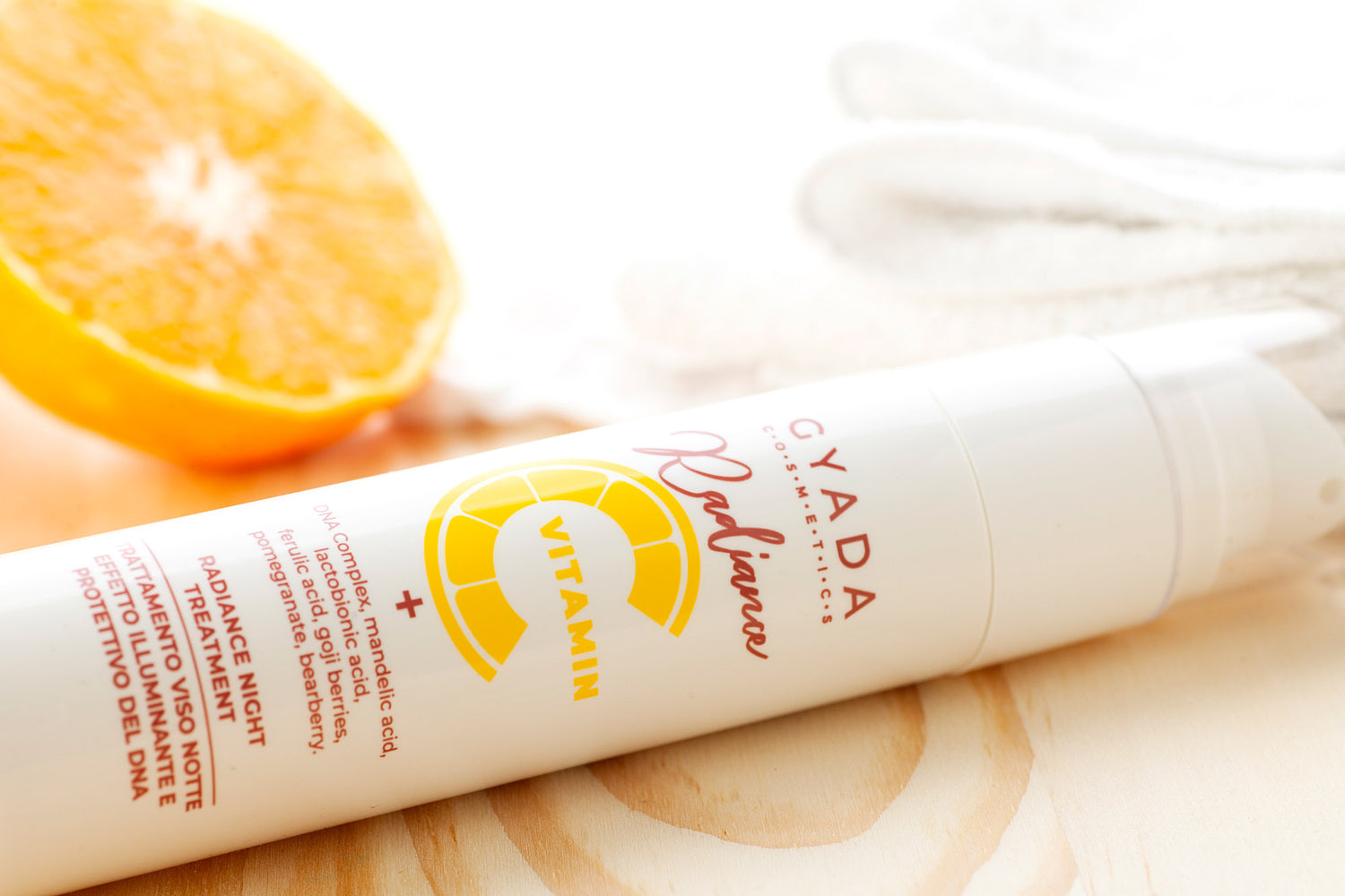 Trattamento viso notte illuminante vit C